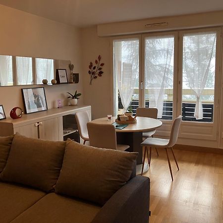 בלואה Appartement Avec Parking & Linge Inclus & Local Velos מראה חיצוני תמונה