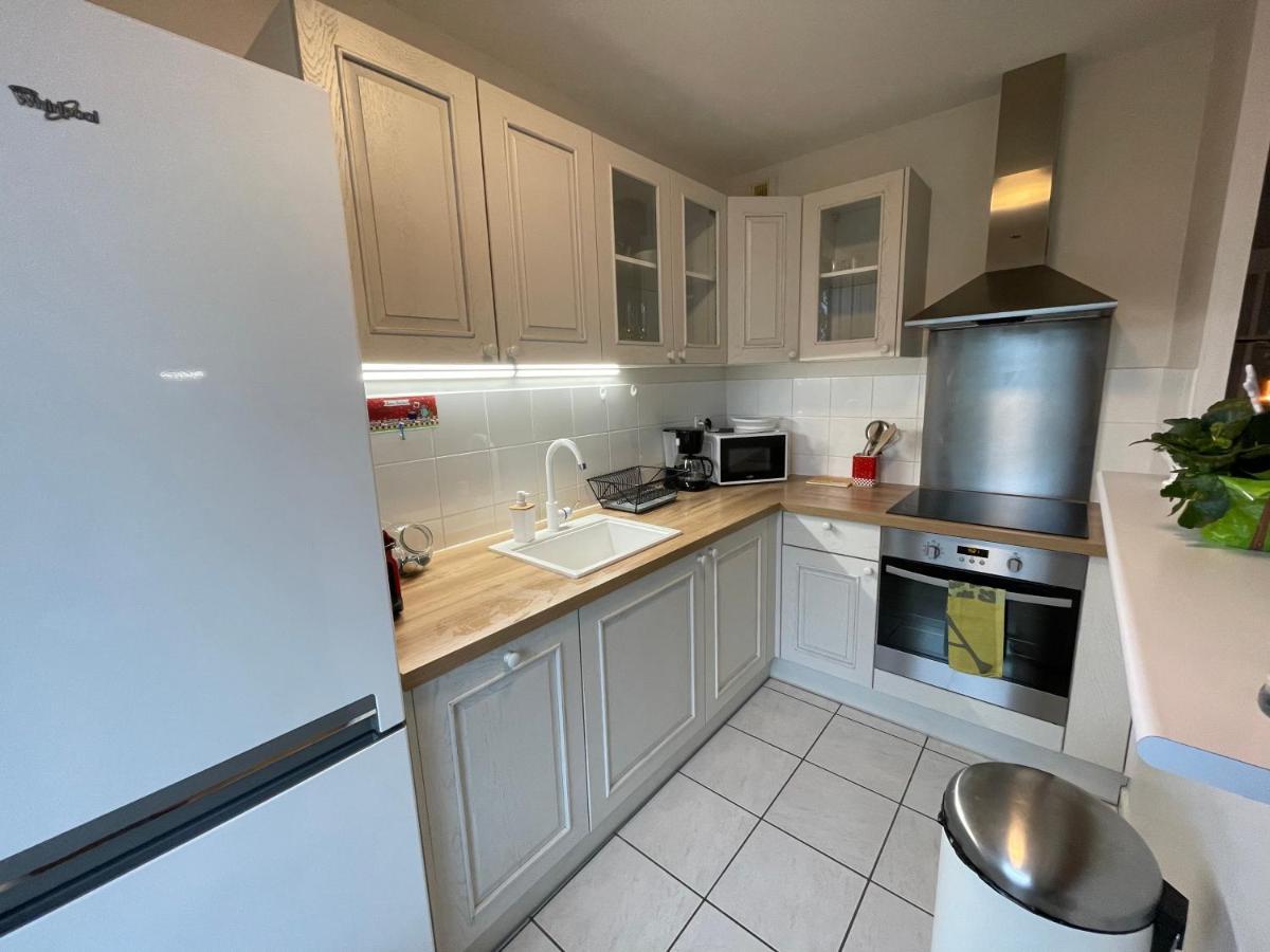 בלואה Appartement Avec Parking & Linge Inclus & Local Velos מראה חיצוני תמונה